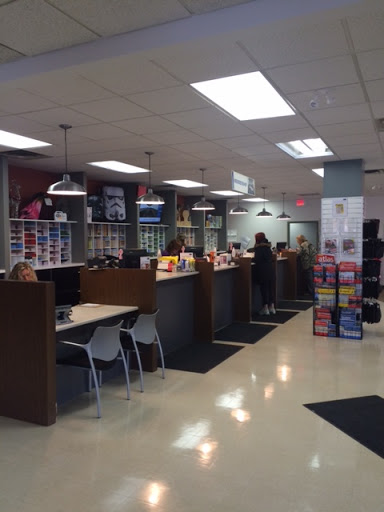 CAA Store - Kingston Gallery - Canada