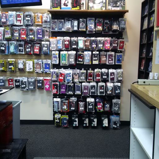 CD Warehouse Selectel Wireless Lincoln iPhone Repair Center - Thumbnail