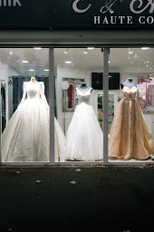 Photo n°19 de E A Bride à Les Pavillons-sous-Bois (Service de location de robes de mariée)
