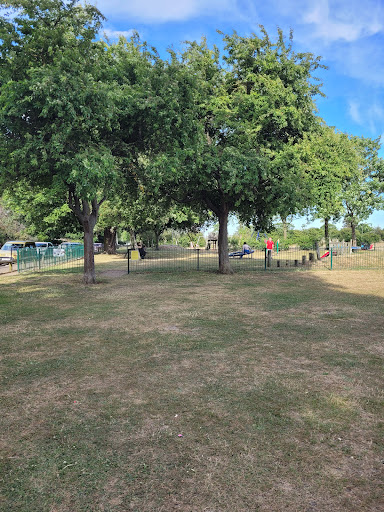 Orsett playground and Outdoor Gym - Thumbnail