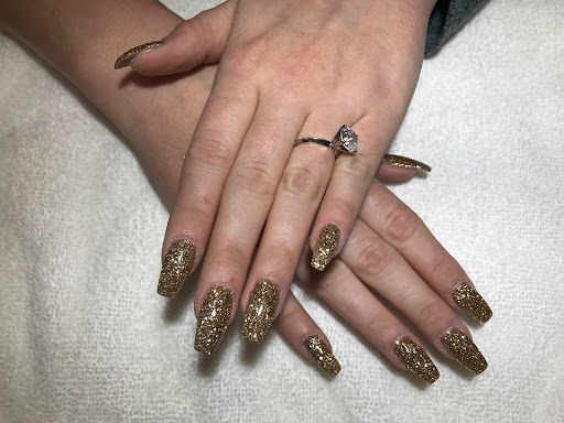 TL Nails & Spa