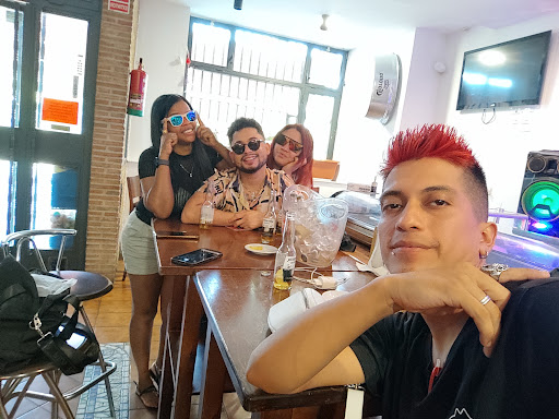 Bar D'Cubos - Visual