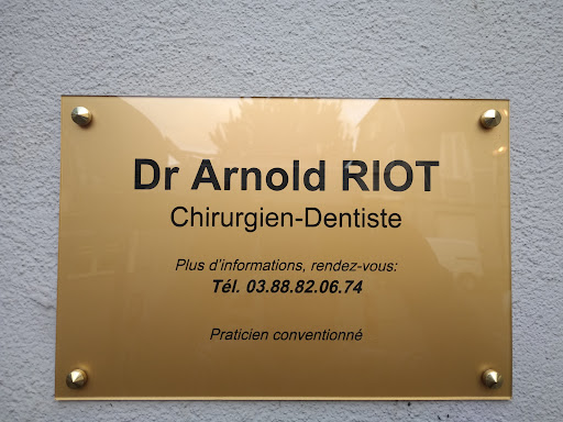 ARNOLD RIOT