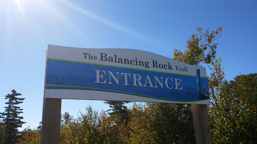 Balancing Rock Parking Lot - Thumbnail