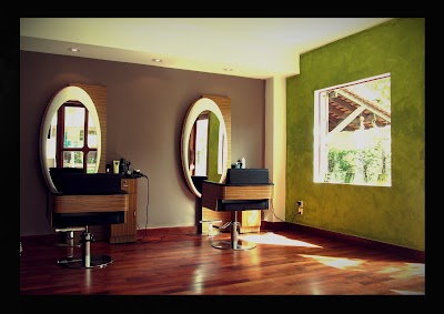 Photos of L'Atelier Coiffure french hairdresser