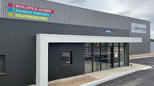 Photo n°8 de Lariviere Saintes à Saint-Georges-des-Coteaux (Magasin d'outillage)