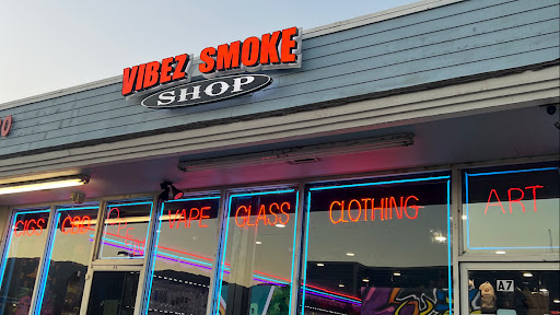 VIBEZ Smoke & Vape