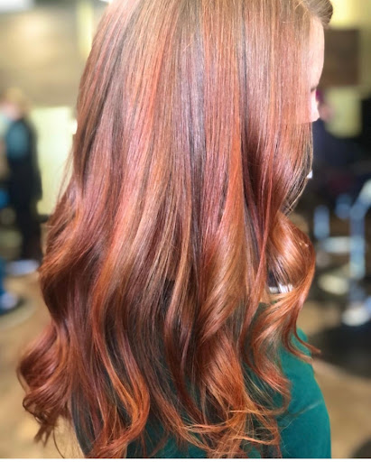 Amanda May-Holistic Hairstylist - United States