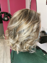 Photo n°20 de Vaness'Coif à Limésy (Salon de coiffure)