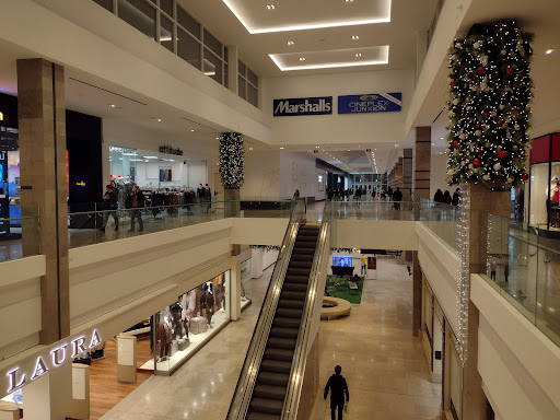 Erin Mills Town Centre - Thumbnail