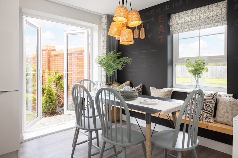 Barratt Homes - Quarter Jack Park photo 3