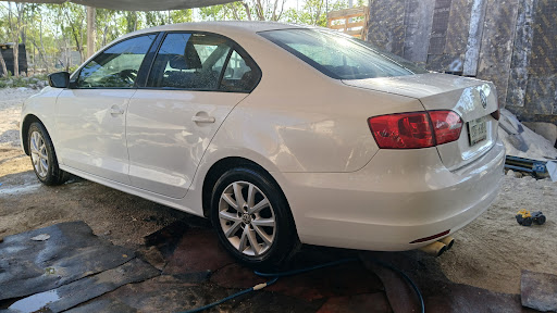 Hojalateria y Pintura «DHA»