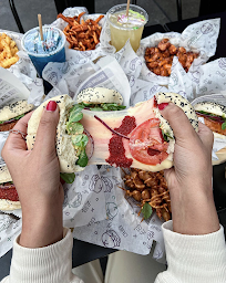 Photo n°17 de GOMU Paris 15 à Paris (Restaurant de hamburgers)