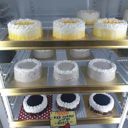 Dessert & Kek BUNDA Bakery - Jaya Gading