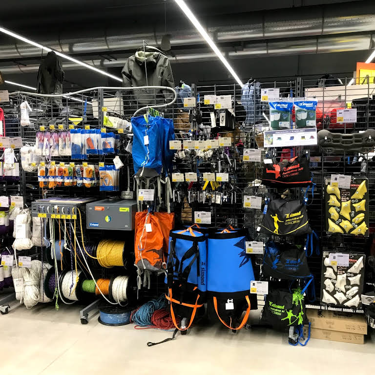 Decathlon Bolzano Sportgeschäft