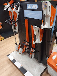 Photo n°10 de CRM Motoculture à Cléron (Service de réparation de petits moteurs)