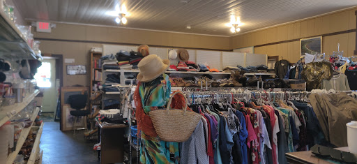 Veterans Village Thrift Store - Thumbnail