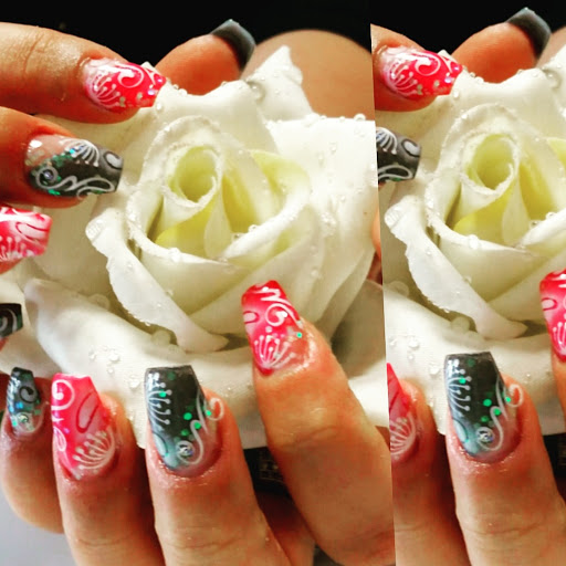 Wimpernverlängerung und Nagelstudio - Thumbnail