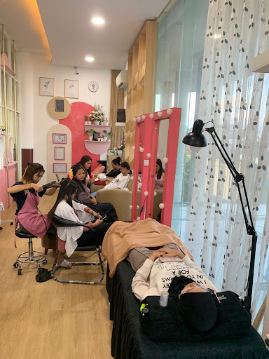 LashLuxe Salon Blitar