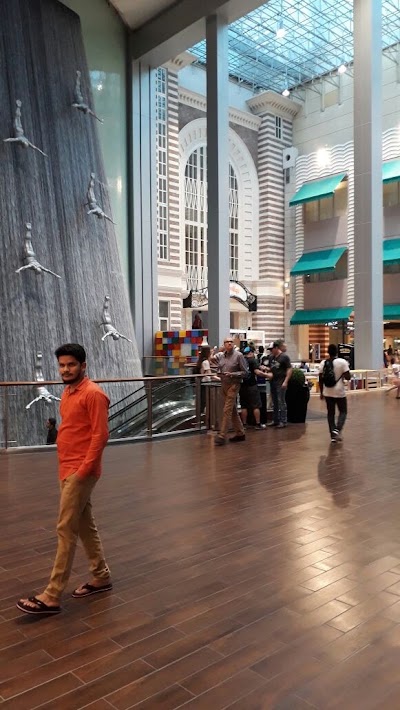 Photos of Parking Building İn Deyra