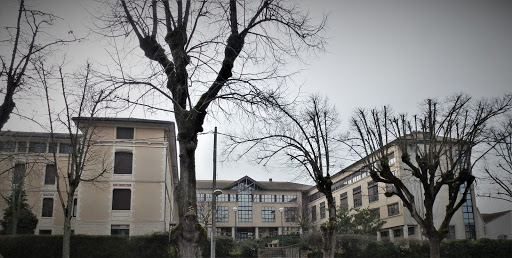 General And Technological High School La Prat's