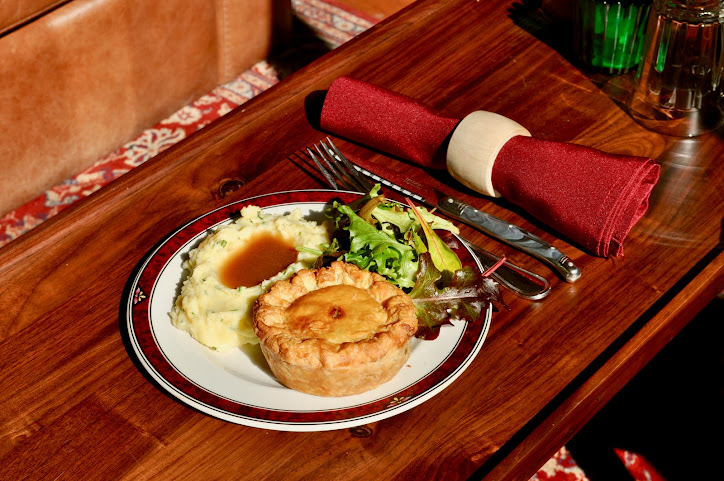 The Cambridge Public House by null