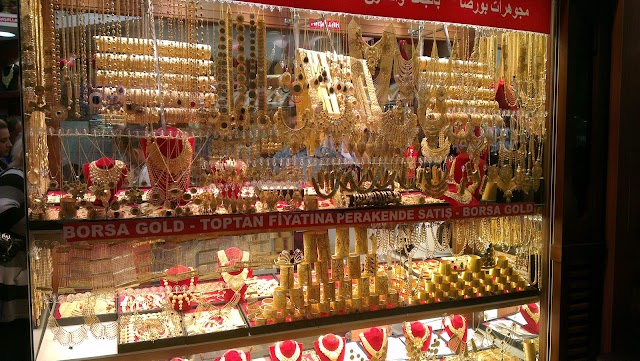 Kapalıçarşı Mercan Kapısı