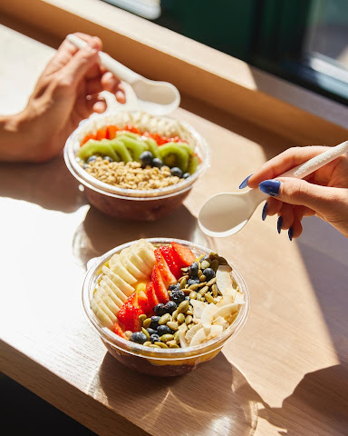 Crisp and Green by null