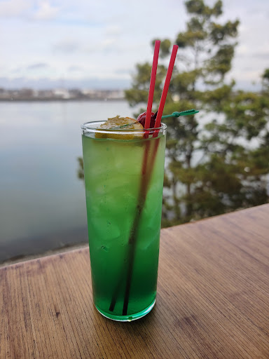 The Crow's Nest at Clover Island Inn Gallery - United States