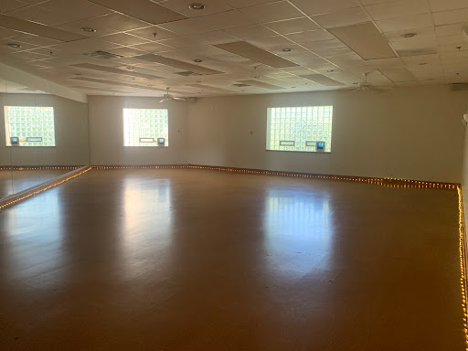 Embra Studio - Visual