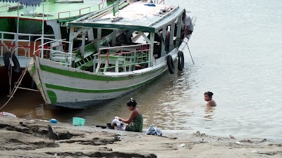 Photos of Old Bagan Pier