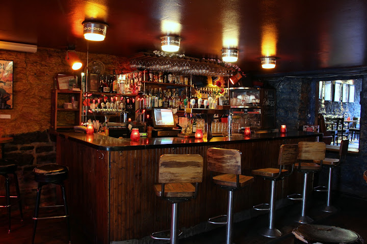 L'Escogriffe Bar by null