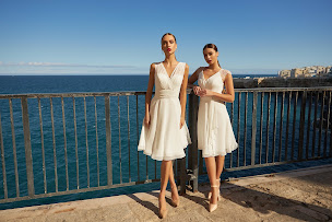 Photo n°15 de Boutique Elie Pour Elle à Cosne-Cours-sur-Loire (Boutique d'articles de mariage)