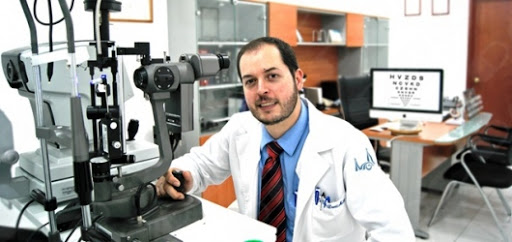 Dr. Carlos D. Muñoz Barocio, Oftalmólogo - Thumbnail