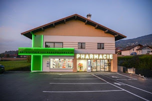 Photo n°4 de Pharmacie de la Bergue Totum à Cranves-Sales (Magasin de vitamines et compléments alimentaires)