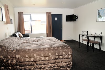 Photos of Tudor Lodge Motel