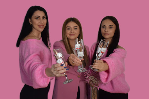 Beauty Pro Warsaw - manicure - pedicure - podolog - brwi