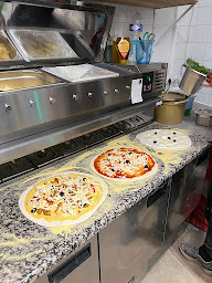 Photo n°1 de Pizzeria Chez Eddy LE BEAUSSET à Le Beausset (Pizzeria)