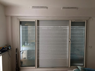 Photo n°13 de RVR - Réparation Volet Roulant & Rideaux Métallique à Nogent-sur-Marne (Siège social)