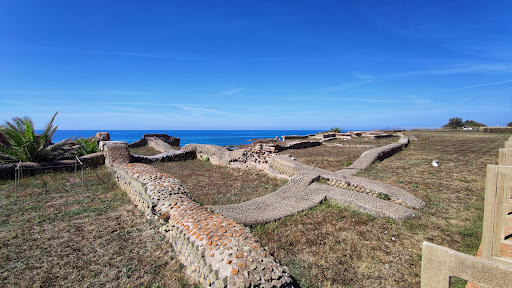 Parco archeologico con Villa Imperiale Gallery - Italy