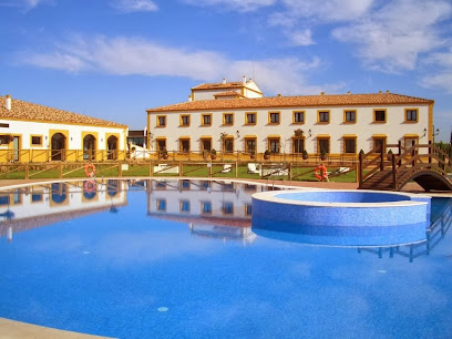 centro-deportivo-las-ciguenas-hotel-cortijo-santa-cruz