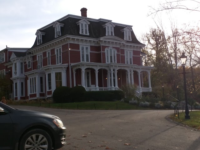 Blomidon Inn