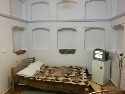 Photos of Traditional Kourosh Hotel