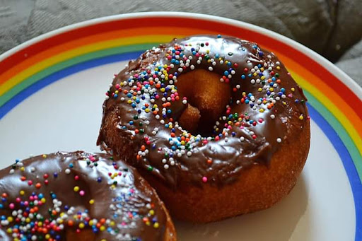 Meek's Pastry Shop Gallery - United States