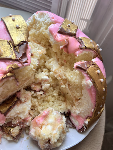 Royal Cake Creations- Royal Cake Cafe - Thumbnail