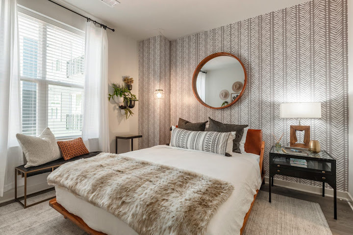 Cortland Columbia Pike by null