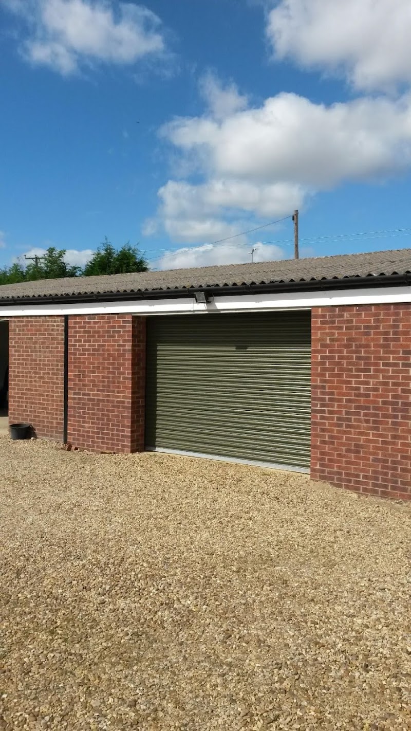 M J Builders photo 3