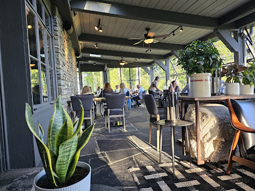 Restaurant at Gideon Ridge - Thumbnail