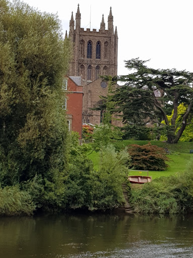 Castle Green - Visual