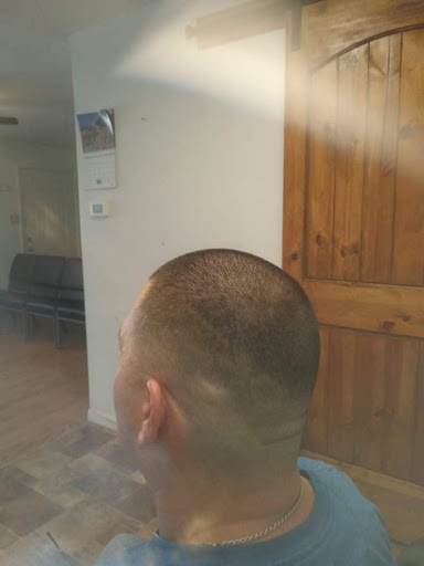 Donny's Barber Shop - Thumbnail